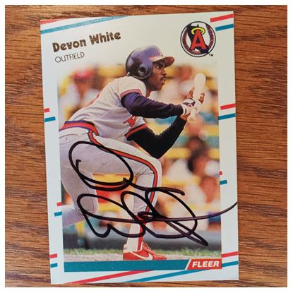 Devon White autographed Topps baseball card